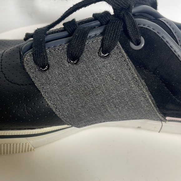 Puma sneakers black grey size 10.5 - Picture 7 of 13